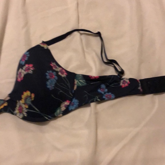 Gap Body Bra (C2) - Picture 3 of 4